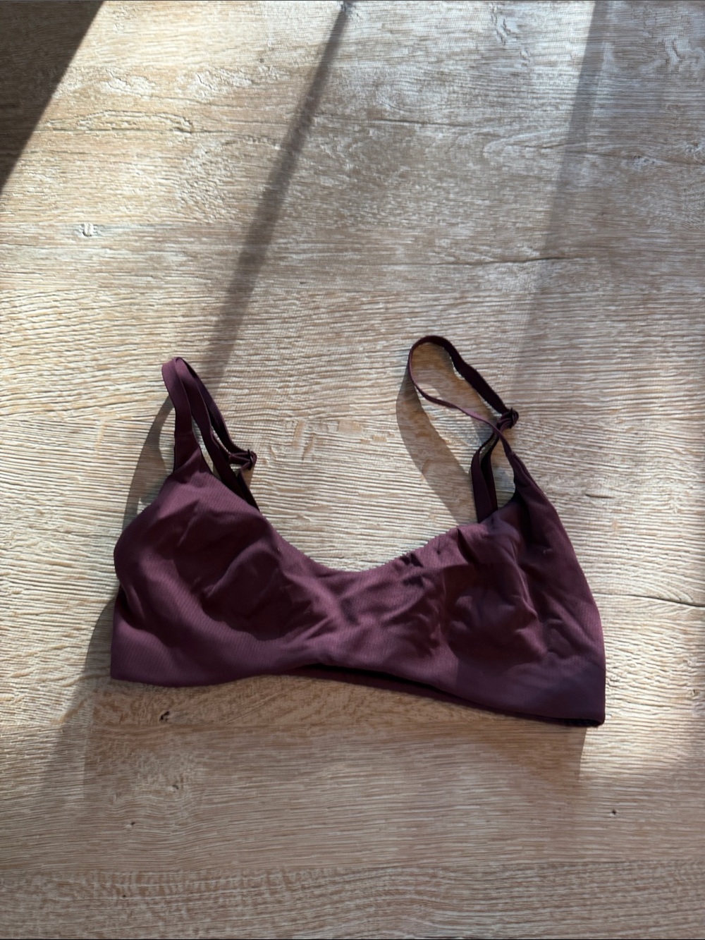 SKIMS Seamless Bralette in Plum